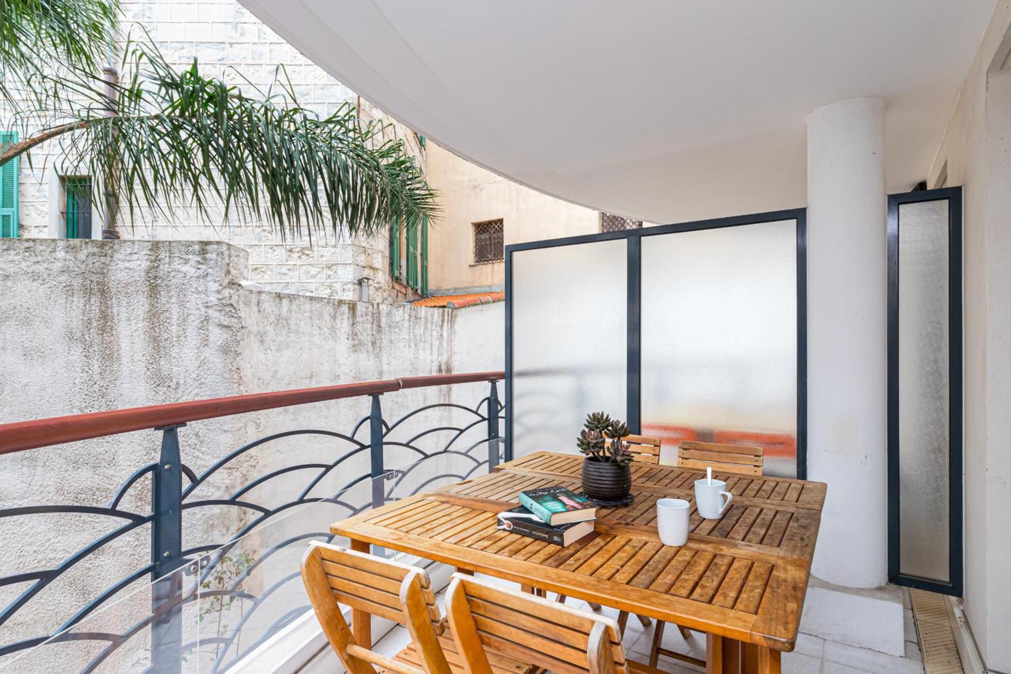 Nice 1 Bedroom Downtown Carre D'Or With Garage Zewnętrze zdjęcie