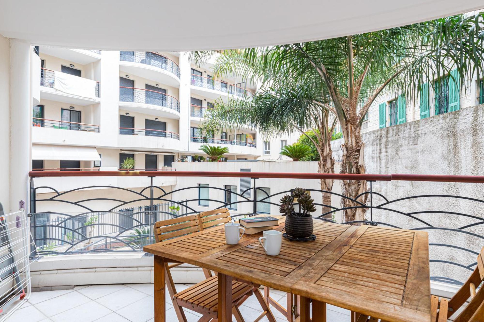 Nice 1 Bedroom Downtown Carre D'Or With Garage Zewnętrze zdjęcie